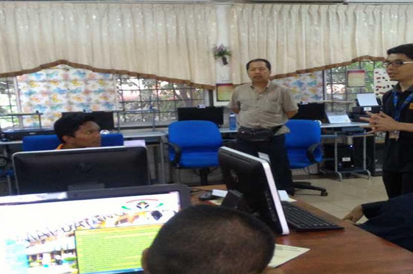 Coaching session in SMPK Setapak